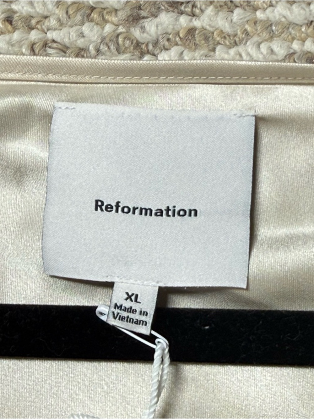 NWT Reformation Pike Satin Dress in Almond - Picture 7 of 15